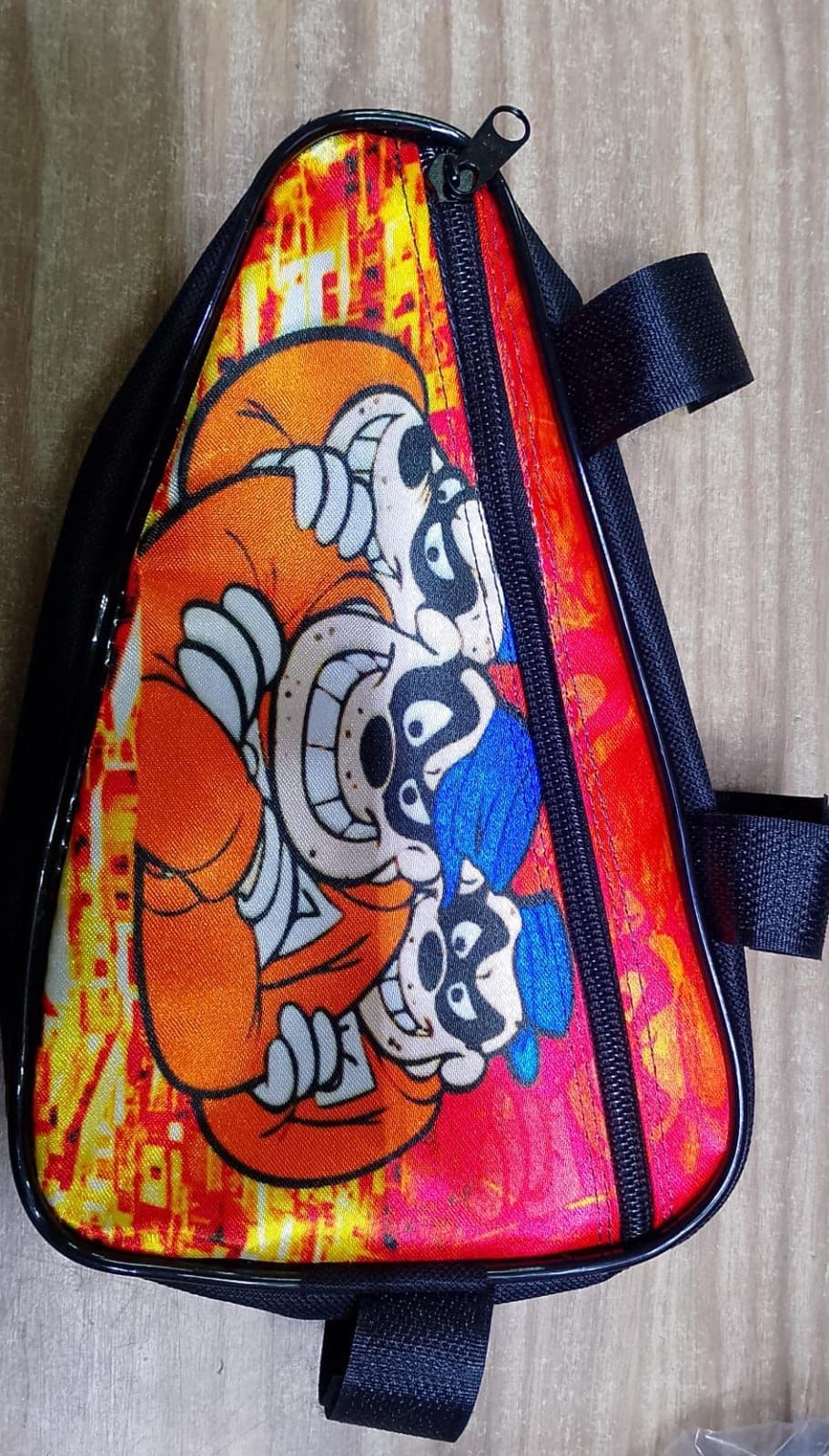 BOLSA TRIANGULO IRMAO METRALHA