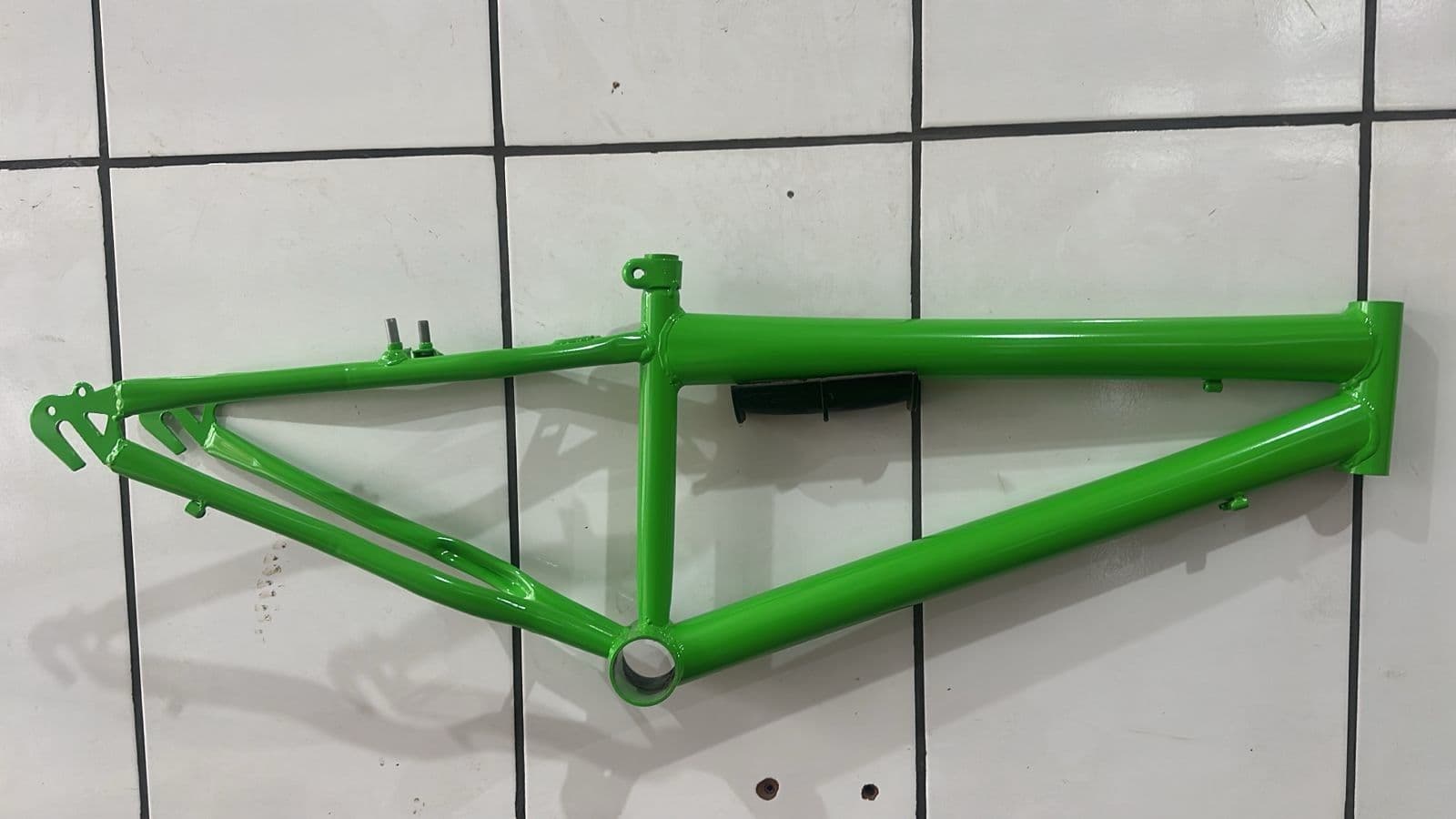 QUADRO 20 RBX VERD KAW