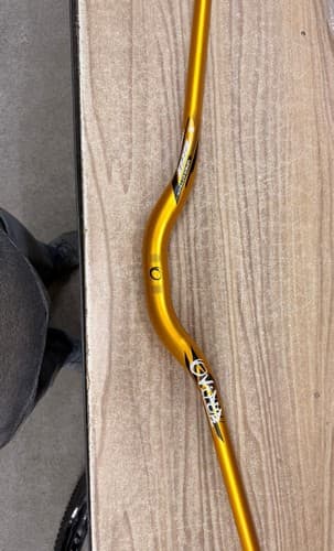 GUIDAO VOADOR DOURADO 31.8X780 VIPPER