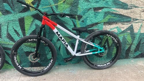 BIC 26 ALUM MAFIA FREERIDE BCO/VERM/VERD 1X7